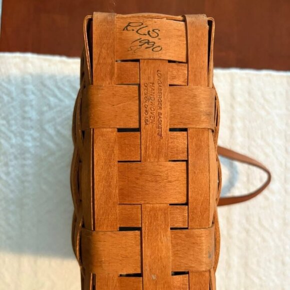 Vintage Handwoven Longaberger 1990 Hanging Basket Signed - Picture 3 of 5